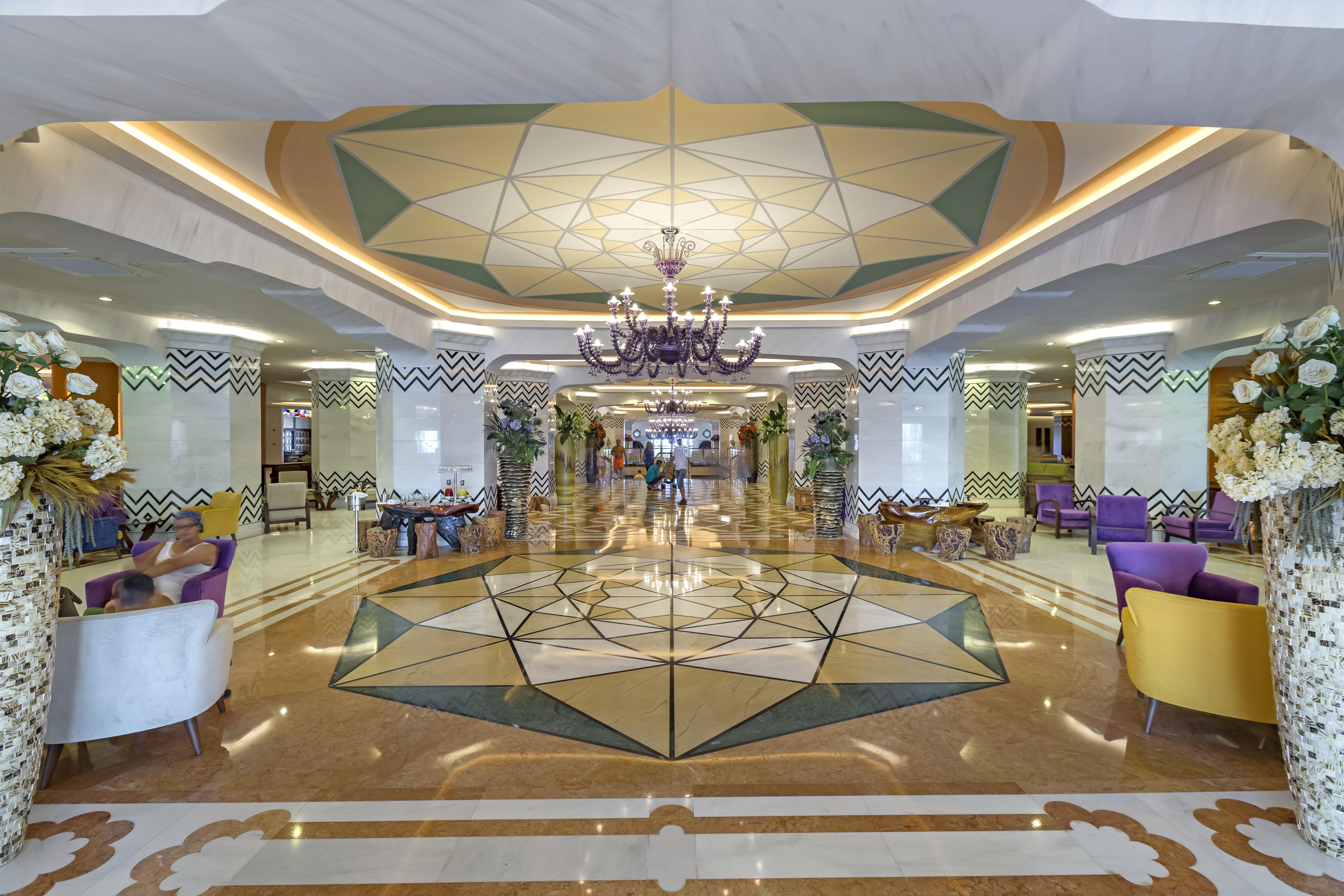 Royal Taj Mahal Hotel Sidé Extérieur photo