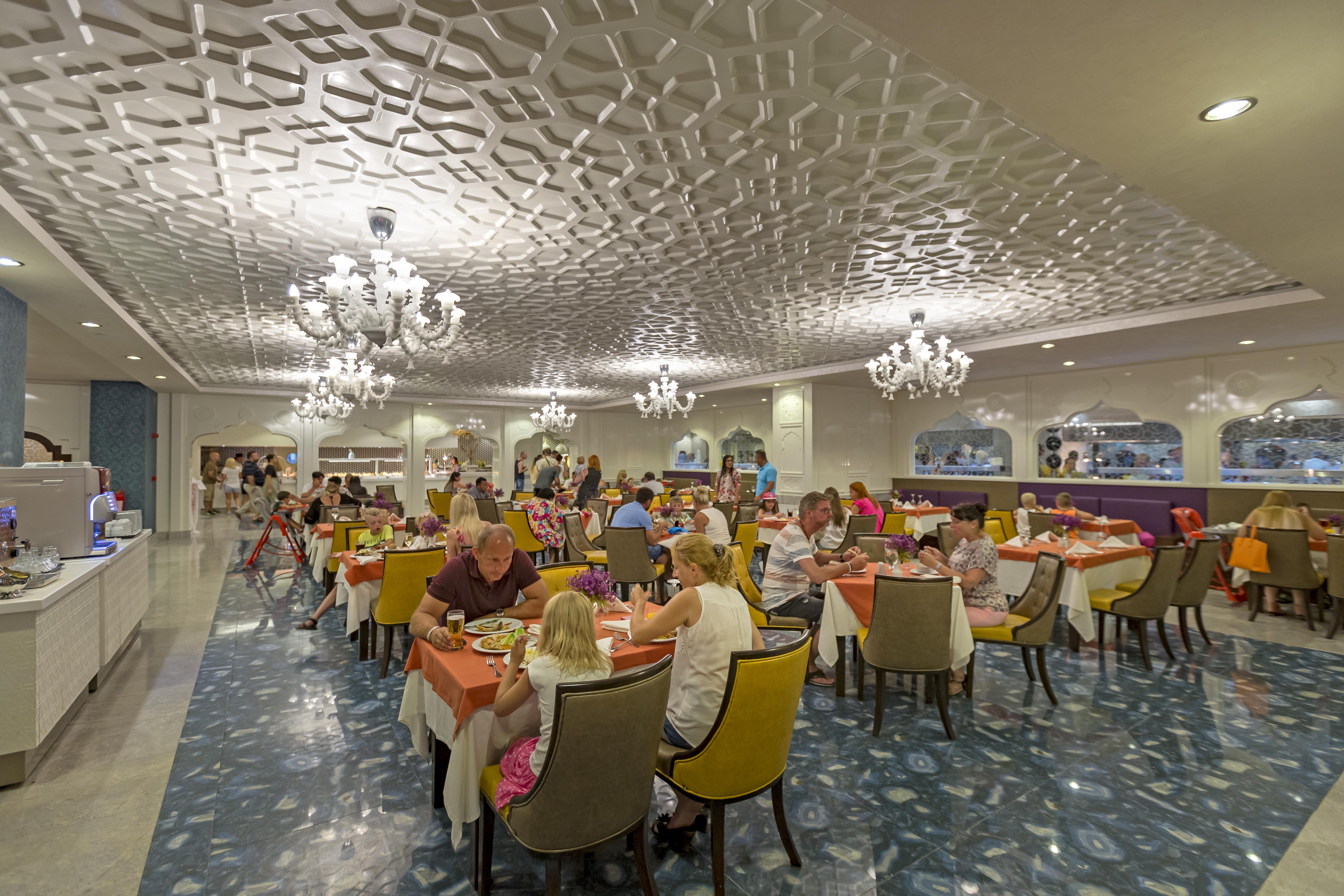 Royal Taj Mahal Hotel Sidé Extérieur photo